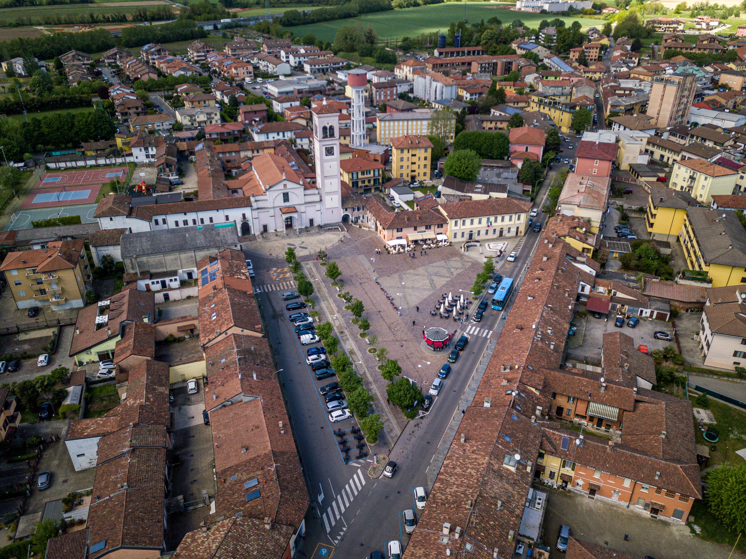 Piazza Vittorio Emanuele II Piazza Vittorio Emanuele II